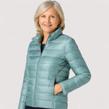 Ami - Ultralagana pernata jakna