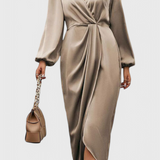 Andrea Elegantna Duga Haljina s V-Izrezom i Bočnim Raskorakom